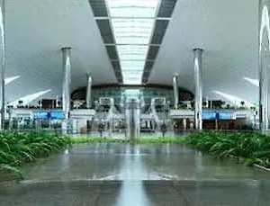 מלון International Airport