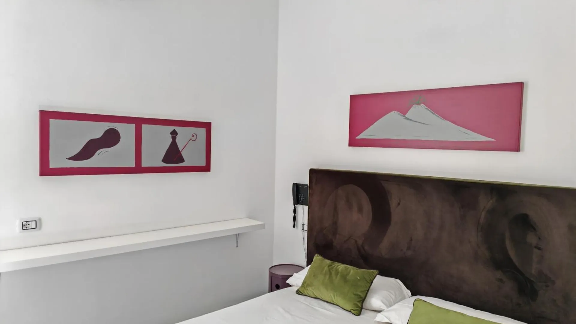 Art Street Hotel Νάπολη 3*,